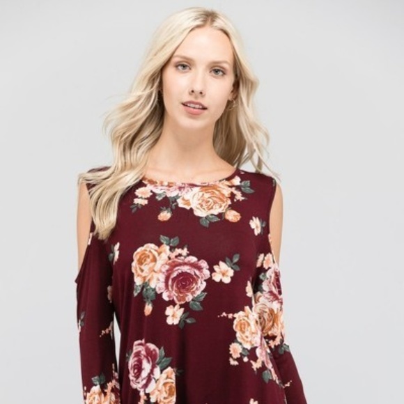 Tops - Picture 2 of 3